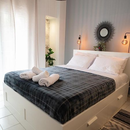Sapphire Majesty Suite By Heaven'S Hall Luxury Suites Alejandrópolis Exterior foto